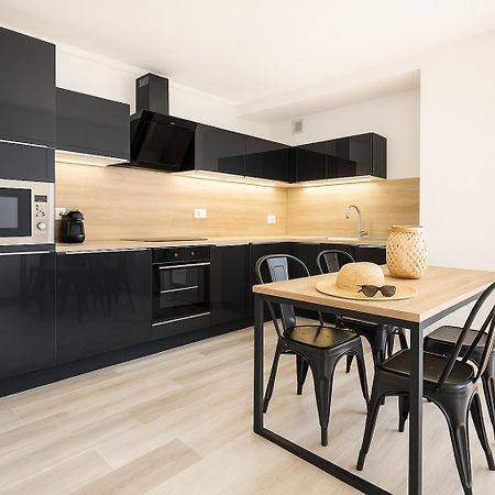 "Cosy" Appartement Confort De 50M2 A 150M De La Mer Et Du Centre Ville, Parking Gratuit Canet-en-Roussillon Bagian luar foto